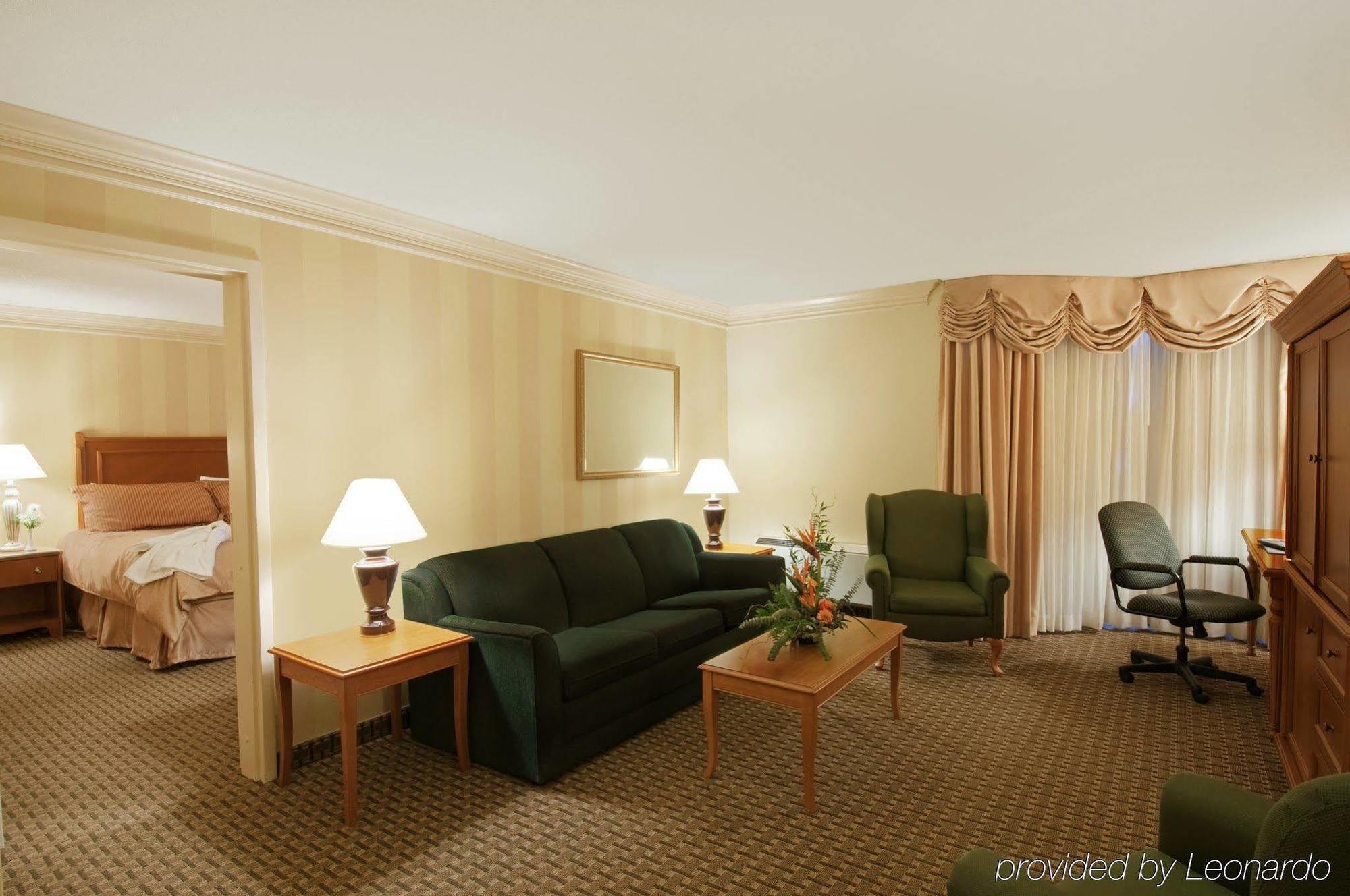 Holiday Inn Ottawa East, An Ihg Hotel Room photo